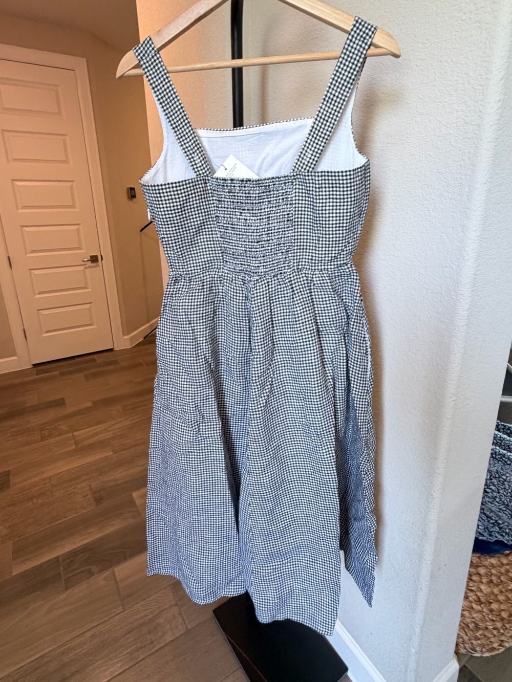 Quince 100% European Linen Fit & Flare Midi Dress / Classic Mini Gingham / S - Picture 3 of 8